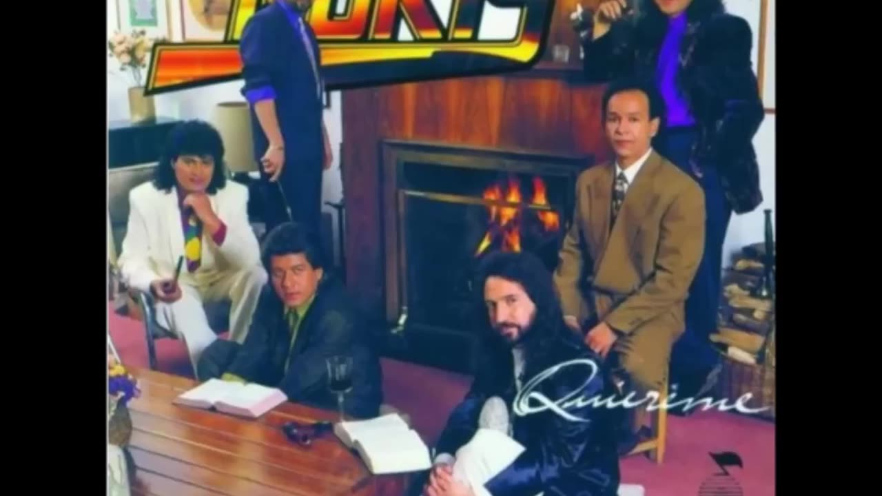 En Pleno Vuelo 1. Quiéreme - Los Bukis