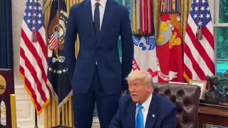 Florida Gators Basketball Player is 7'9