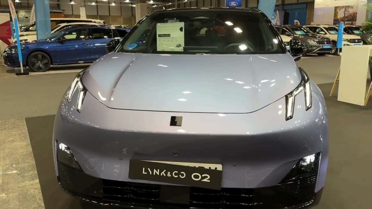 New LYNK & CO 02 2025 - FIRST LOOK & visual REVIEW (electric crossover)