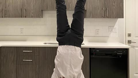 Handstand