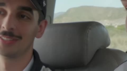 Cheetah vs Car! Which is faster? Crazy Race Showdown!
