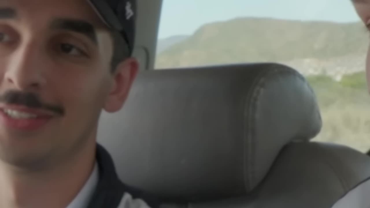 Cheetah vs Car! Which is faster? Crazy Race Showdown!