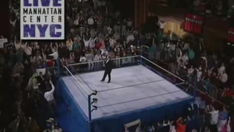 33 years of Monday Night Raw? 🤯