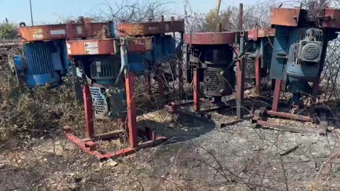 Zjarr pranë nënstacionit të vjetër elektrik në Gjirokastër