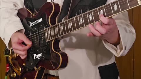 Trent Page Epiphone Riviera custom.