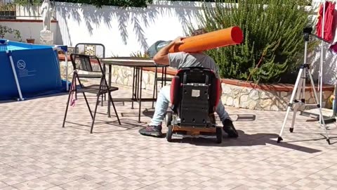 π€π What's This Electric Tank Doing? | FunFM