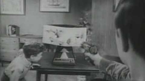 Commercial - Dick Tracy Ray Gun Set by American Toys