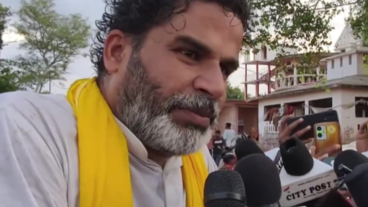 अशोक चौधरी सर्वदलीय नेता हैं, खुद जदयू में, बेटी लोजपा में और दामाद RSS कोटा में : प्रशांत किशोर