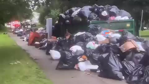 trash pile up in Philadelphia after Democrats cancelled trash pickup