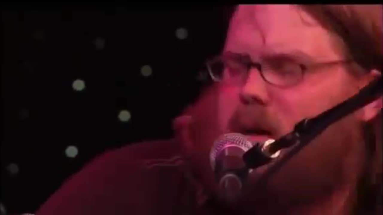 Here’s a young Chris Stapleton singing “Fool Me Again”..........