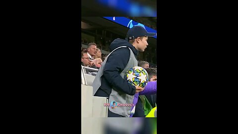 Cuando el recogepelotas se convierte en héroe 🥹