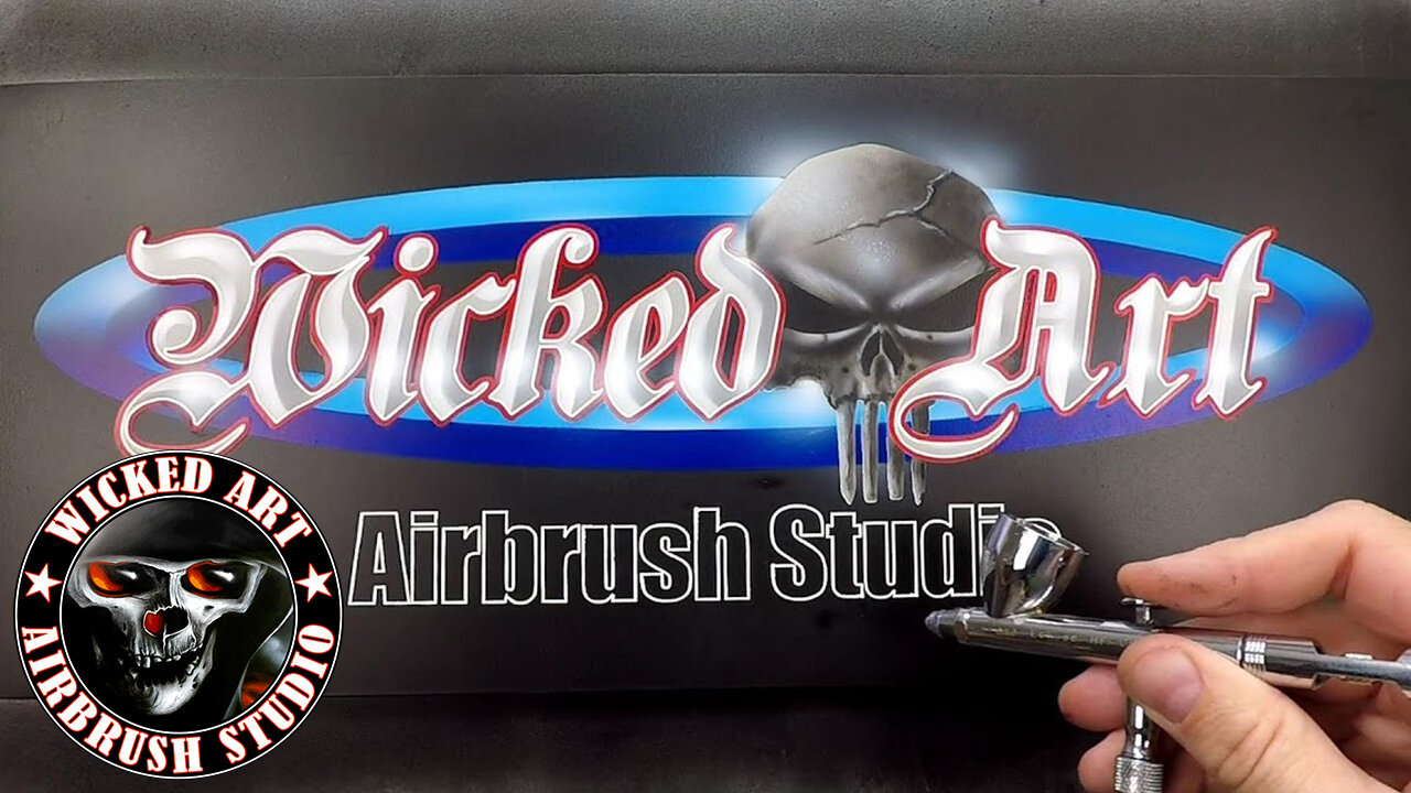 Airbrushing a Logo