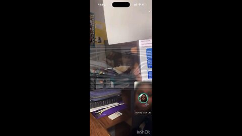 Holly decides to pull out receipts after she citizen pull his out
