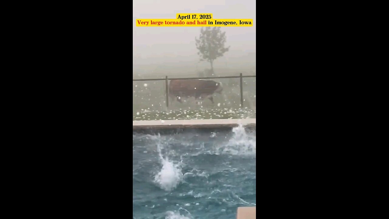 Strong tornado arrived bringing destruction