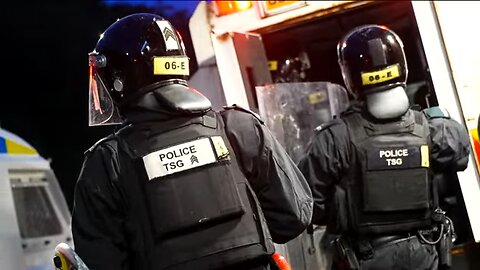 Violence in Northern Ireland continues for a fifth night