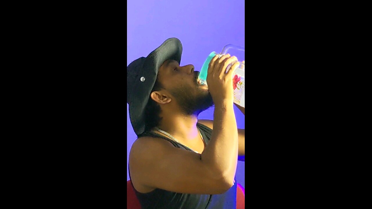 trynottolaugh 18