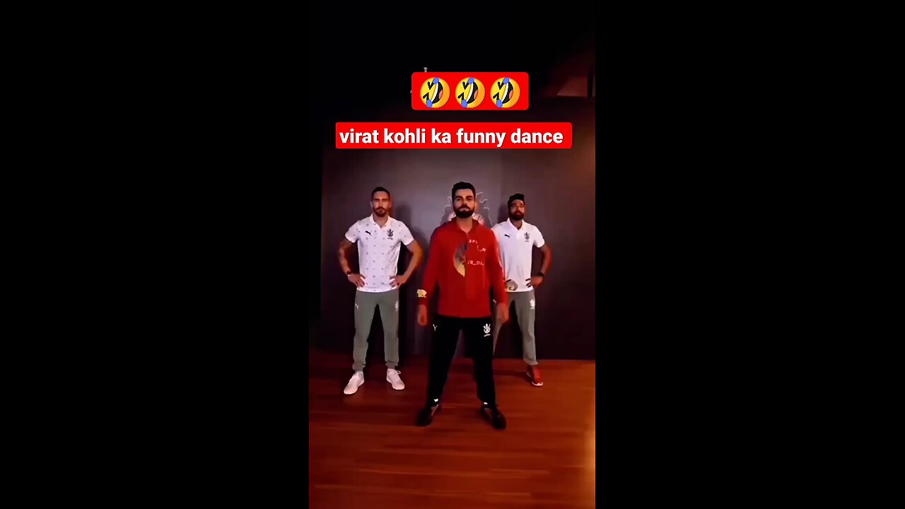 VIRAT KOHLI FUNNY DANCE #Viratkohli #fafduplesis #msiraj