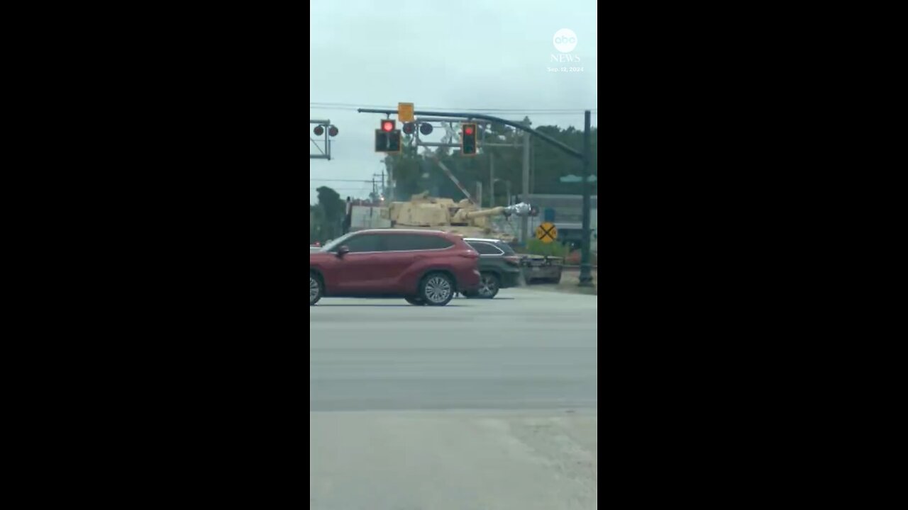 Train Collides with M109 Paladin Howitzer in South Carolina