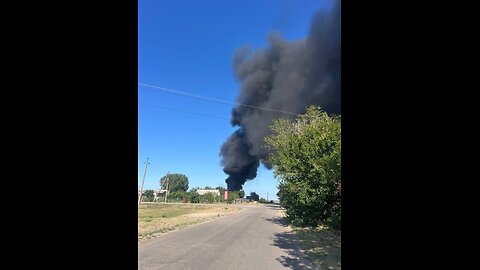 🔥 In the occupied part of Kherson region, a drone hit a gas station tank in the village