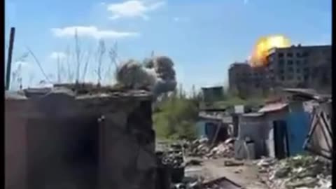 ✈️💣 Ukrainian aviation destroy Russian targets in Tyotkino, Kursk region!