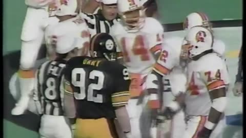 1983 TAMPA BAY BUCCANEERS AT PITTSBURGH STEELERS