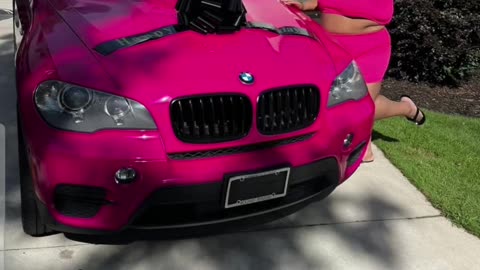 Big Dude( Big Boogie) Buys His Assitant a BMW