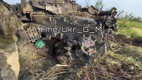 🔥🚜 Ukraine Russia War | Destroyed Ukrainian Tank in Donbass Battlefield | RCF