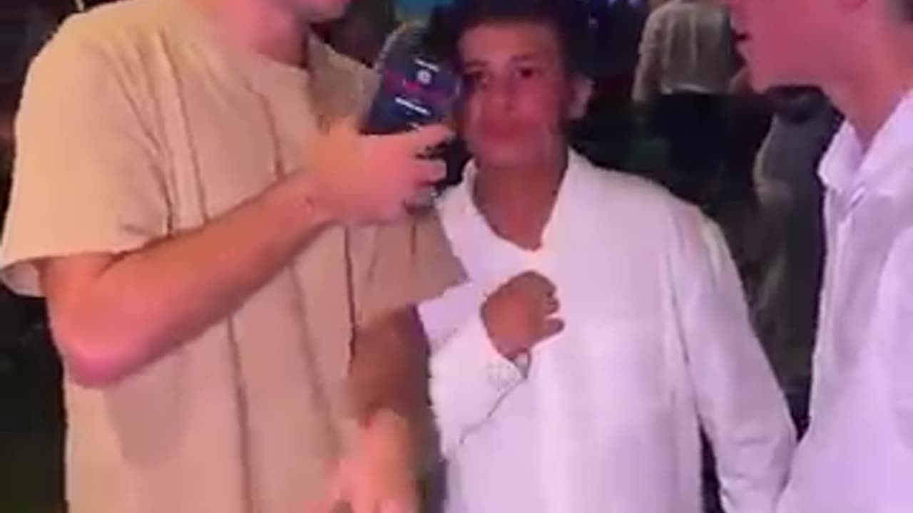 Do rich young people know how much the minimum wage is in Brazil?