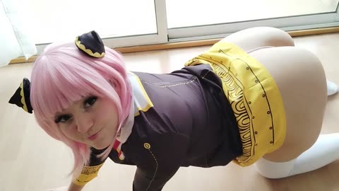 ANYA FORGER TWERKING Mai