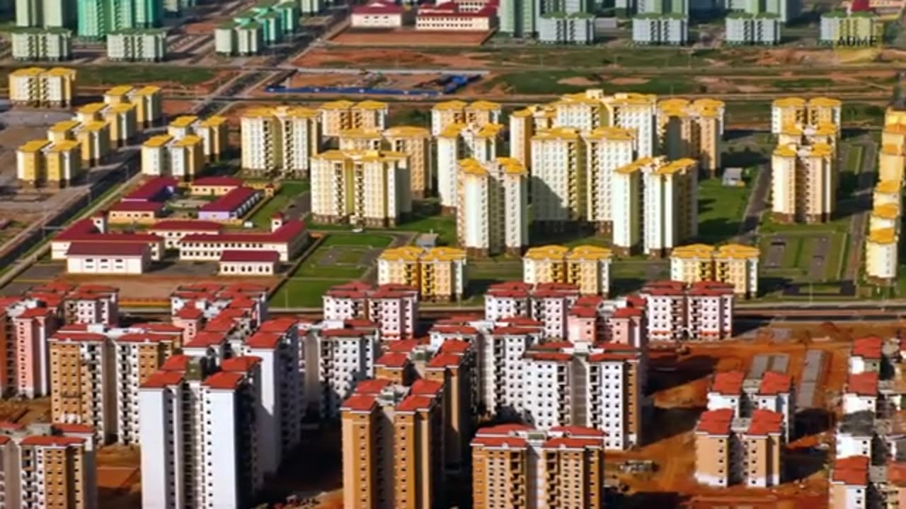 Огромные города, которые были построены, но в них никогда не жили