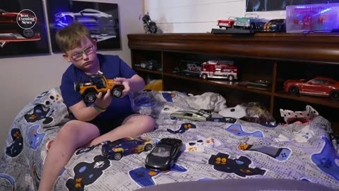 Hundreds of car collectors come together to support bullied Alabama boy