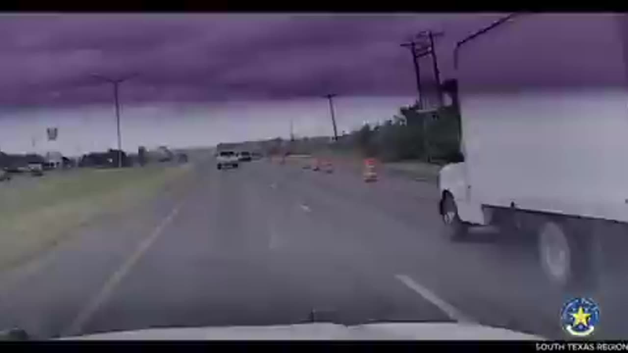 Texas DPS Pursues Human Smuggler in High-Speed Chase; Numerous Illegals Bail from Vehicle