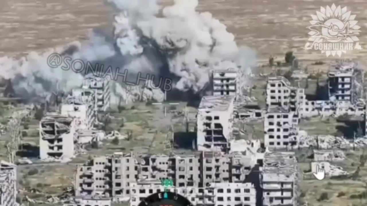 Ukrainian Su27 Levels Buildings with Laser-Guided Bombs