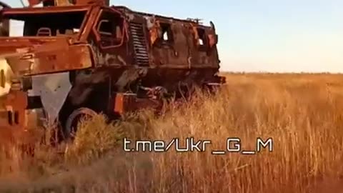 💥🇷🇺 Ukraine Russia War | Destroyed Ukrainian Bushmaster on the Frontline | RCF