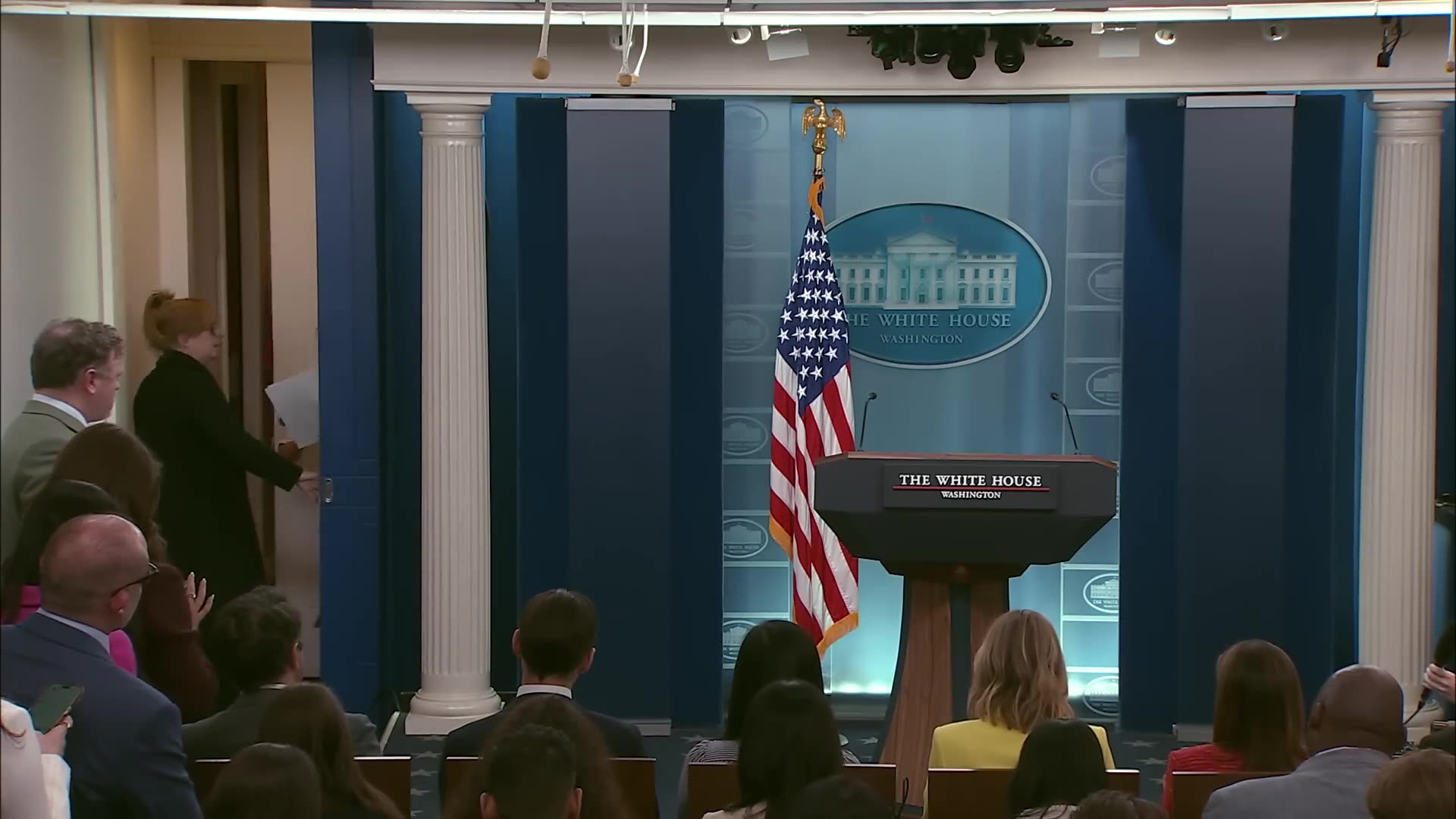 Press Secretary Karoline Leavitt Briefs Members of the Media with a Special Guest, Apr. 16, 2025