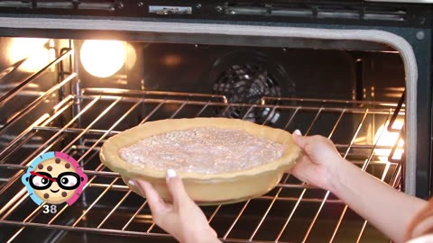 DAIRY FREE BLUEBERRY OCTO-PIE - NERDY NUMMIES - YouTube