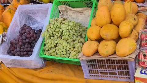 Fruit & vegetable carts of Delhi