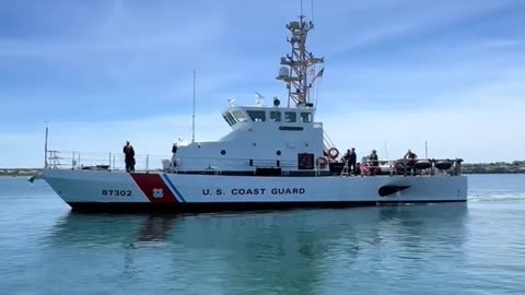 ICE raid deatins 12 people in Nantucket