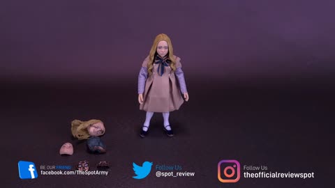 NECA M3GAN Retro Cloth M3GAN Figure