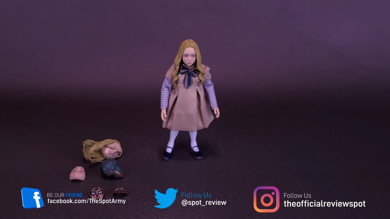 NECA M3GAN Retro Cloth M3GAN Figure