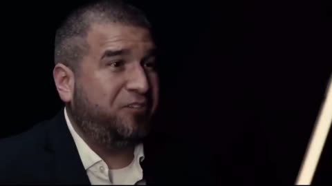 🇱🇷Child protecting 💊Services = $$$$$$$ Child Trafficking Newsstand