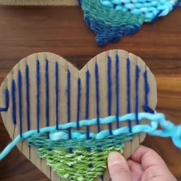 Beautiful woolen hearts 💖💖💖💖💖💖