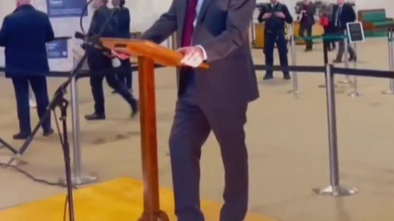 Keir Starmer: "Muslim people make a difference, they help government