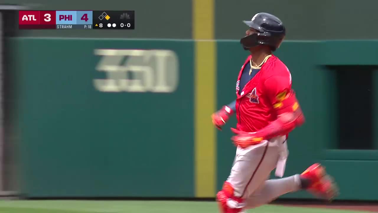 Ronald Acuña Jr. extiende cadena de hits
