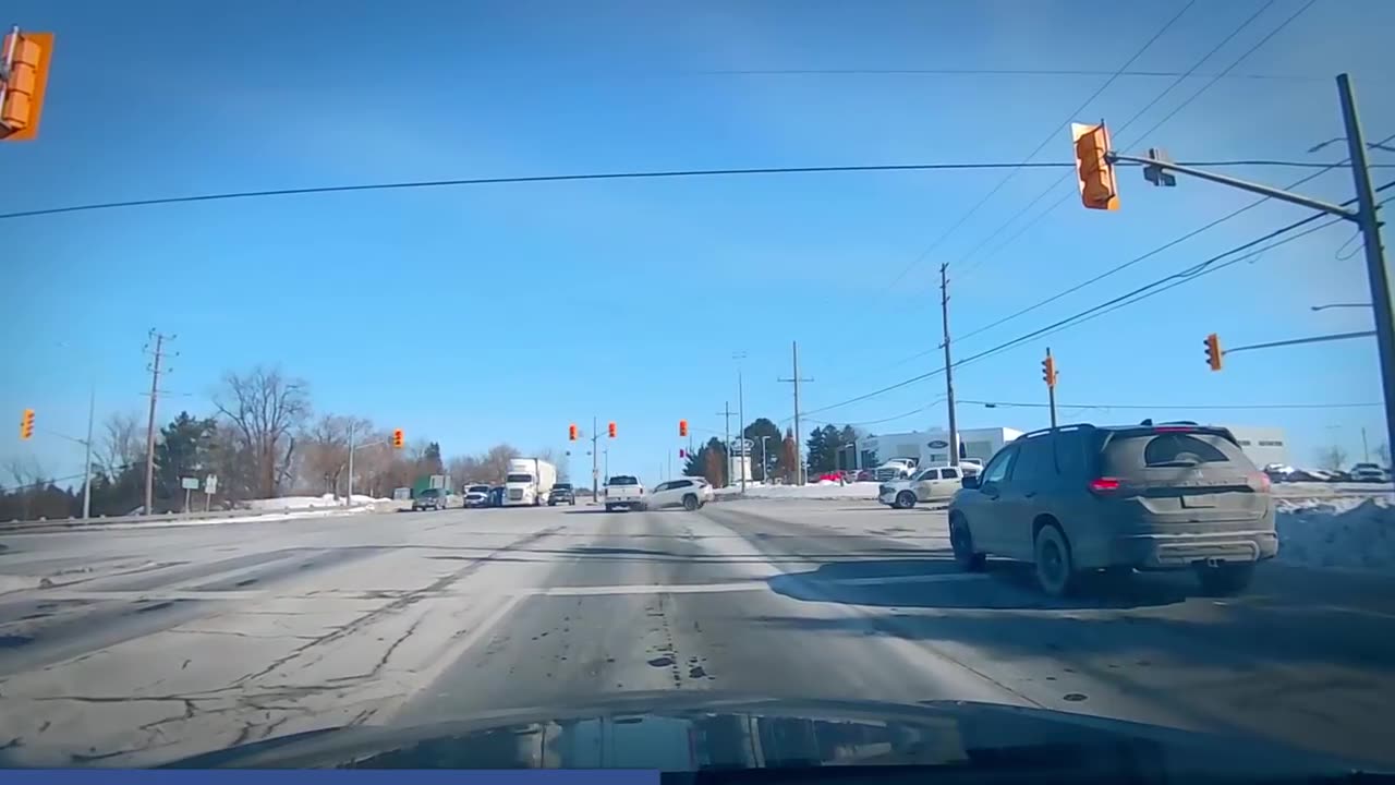 DASH CAM PROVES INNOCENCE IN CRASH | DASHCAM STORIES