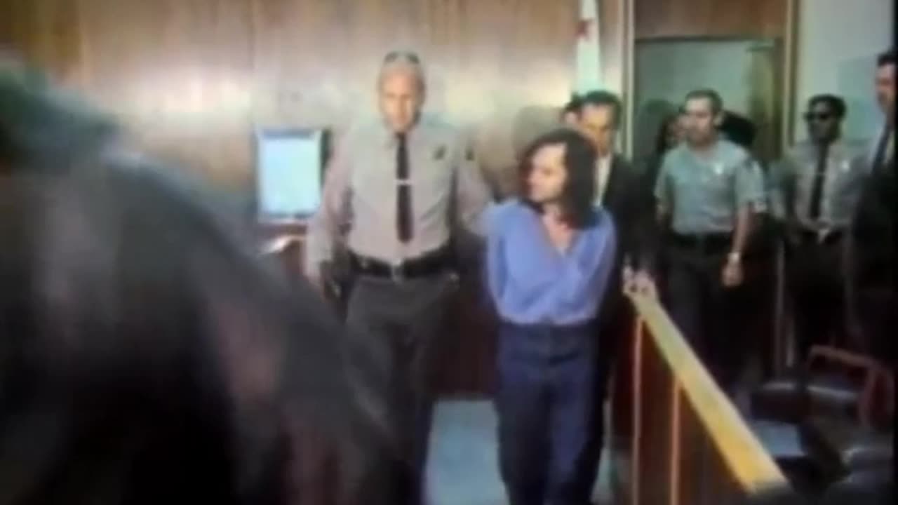 Charles Manson Helter Skelter