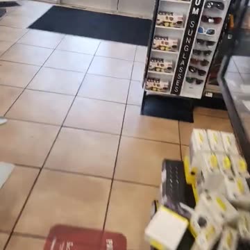 WORST PILOT IVE BEEN TO #ourtruckinglife #reallifetruckers #truckdriver #trucking #atruckerslife