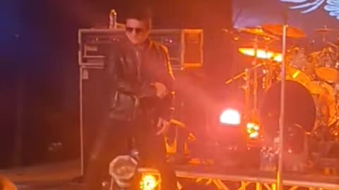 Steelheart ( live)