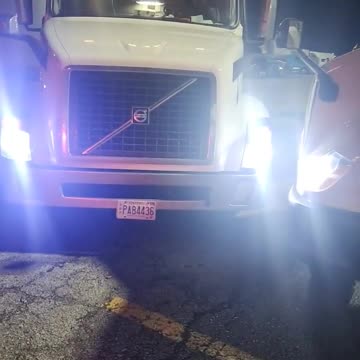 EXPECT IT! #ourtruckinglife #trucker #reallifetruckers #truckdriver #atruckerslife #truckdriverjobs