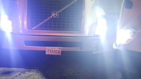 EXPECT IT! #ourtruckinglife #trucker #reallifetruckers #truckdriver #atruckerslife #truckdriverjobs